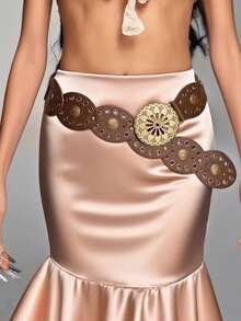 1-Piece Western Cowboy Bohemian Punk Belt Personalized Fashion Accessories Women's Hollow Flower Buckle Ellipse Cake Belt Decoration Bohemian Belt Dress Accessories Suitable For Daily Commuting And Versatile Matching, Friend Gatherings, Vacation Dinners, Dances, Parties, Music Festivals Wearing Matching, Giving Gifts To Friends, Family, Mothers, Girlfriends, Birthdays, Valentine's Day Gifts, Mother's Day Gifts - Brown - View 11