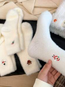 5pairs/1pair Autumn/Winter Women's Socks, White Faux Fur Christmas Socks With Snowman, Santa Claus, Christmas Tree Elements, Thick & Warm, Suitable For Christmas, Christmas Party, Christmas Decoration, Christmas Costume [Styles May Be Random]