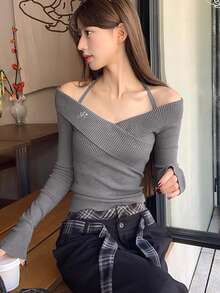 Gray Sexy Cold-Shoulder Knit Sweater For Women, Fitted Design Long Sleeve Pullover Top, Suitable For Winter, Christmas, Spring Festival - Grey - View 3