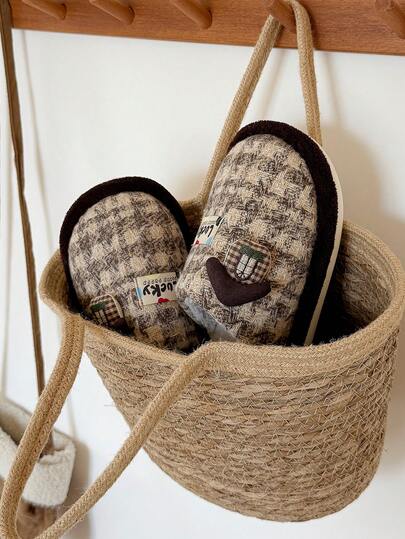 نعال منزلية ناعمة للنساء في عيد الميلاد، أحذية منزلية دافئة للداخل والخارج من الفرو الناعم مع رغوة الذاكرة