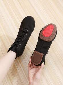 Women's 1.5cm Low Heel Short Boots, Black Color, Low-Top Lace-Up Rubber Sole Indoor/Outdoor Sports Shoes, Suitable For Jazz, Modern, Latin, Folk, Salsa Dancing, Comfortable, Durable, Lightweight, Soft