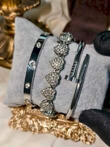 3 件时尚镀银不锈钢心形钉子手链套装，含 18 厘米合金心形玻璃珠手链，适合女性日常佩戴和送礼 - 銀色 - 查看 23