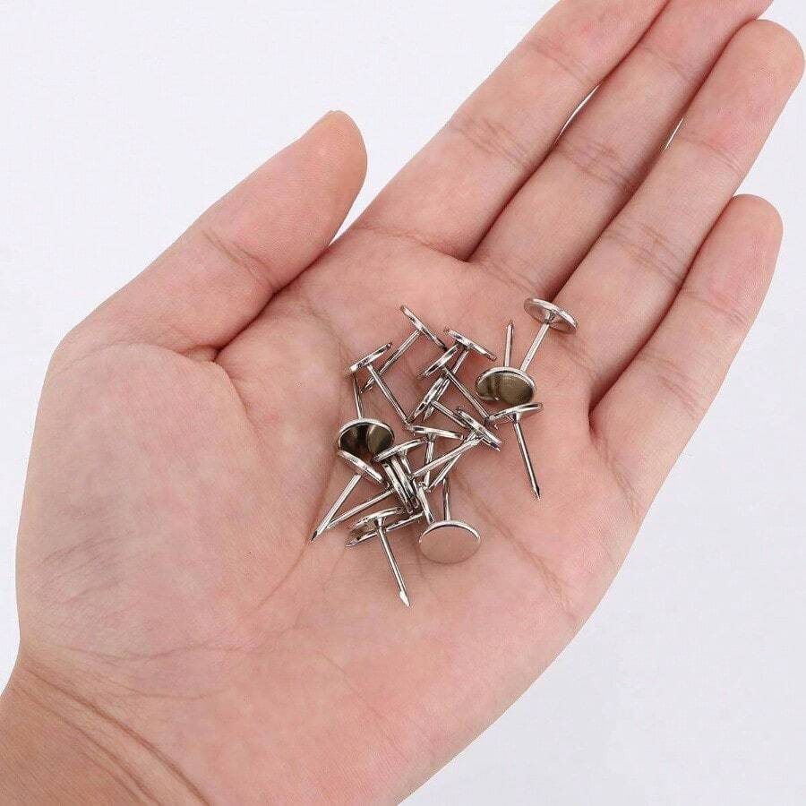 100pcs Heavy Duty Thumb Tacks, Flat Push Pins Bulletin Board Upholstery Tacks Decorative Nails Thumbtacks Wall Hanging Photos Home Furniture Sofa Crafts Office Decor Silver
