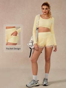 NcmRyu 1 Set Completo Sportivo Donna in Colore Tinta Unita con Inserti in Pizzo, Manica Lunga e Pantaloncini Corti, Adatto per Uso Quotidiano e Casual