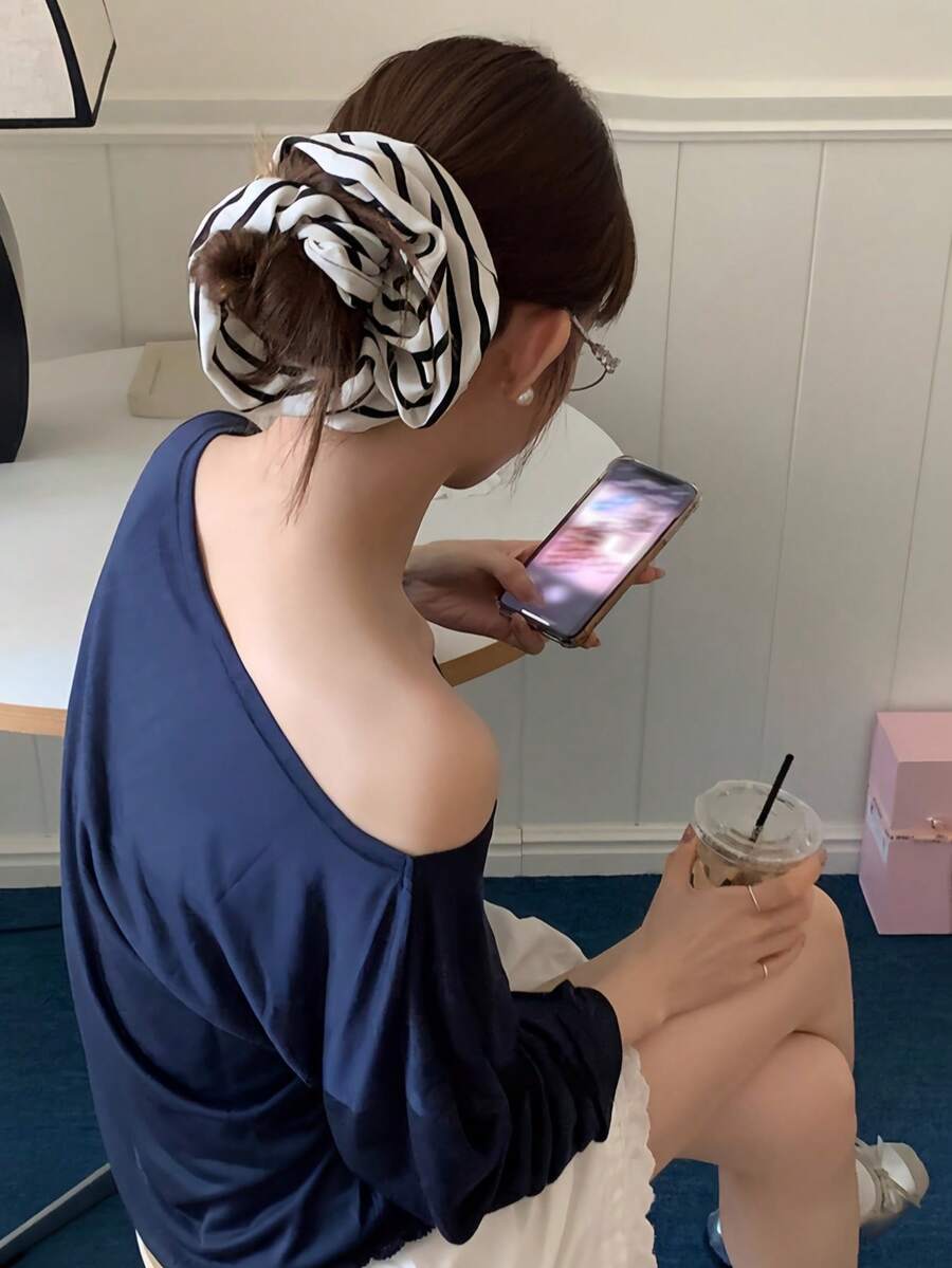 2/1 szt. Duża, retro satynowa gumka do włosów w paski, ekskluzywna gumka do włosów z gumką do kucyka, uniwersalny dodatek do włosów, poliester, casual, gumki do włosów