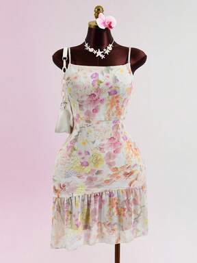 Vestido bohemio casual y elegante con estampado floral, parches, espalda descubierta y ribete de volantes