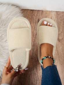 Sandales pliables légères de mode blanches pour femmes, convenant pour le port intérieur et extérieur, semelle en EVA de couleur unie, automne/hiver