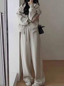 Conjunto deportivo informal con sudadera con capucha para mujer. Estilo Hong Kong a la moda. Pantalones anchos que estilizan y rejuvenecen. Conjunto de dos piezas con capucha para correr - Caqui - Ver 7