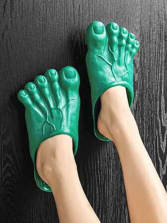 Zapatillas divertidas para mujeres y hombres, zapatillas de pareja para el hogar, zapatillas de broma con dedos grandes de terror para Halloween, adecuadas para cosplay, regalo para hombres que hace reír a la gente, no se recomienda para uso prolongado, solo una talla, talla adecuada EUR35-42, longitud del pie 22.5-25.5cm, (ligera diferencia de color debido a diferentes lotes de productos)