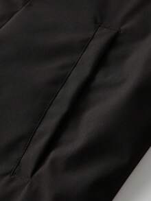 Men's Lightweight Casual Stand Collar Jacket, Multiple Pockets On Left And Right Chest With Zipper Design, Classic Fashion Minimalist Style, Bomber Jacket Silhouette, Long Sleeve Design, Suitable For Daily Wear, Fashionable Outerwear Choice, Suitable For All Seasons - Black - View 6