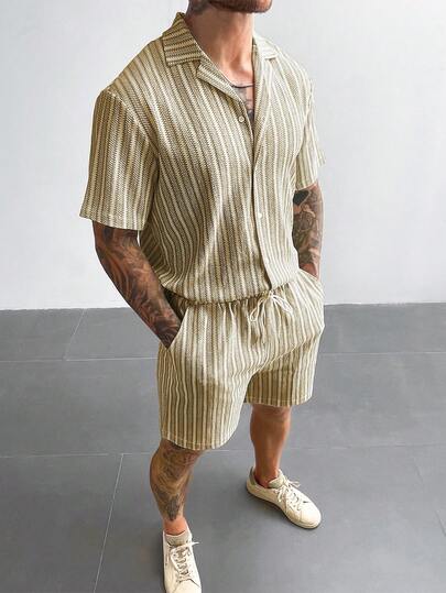 INS 风格男士两件套波西米亚钩针针织衬衫和短裤，多色条纹提花纹理套装，适合海滩度假音乐节夏威夷度假装，送给他的礼物，老钱度假装，舒适服装