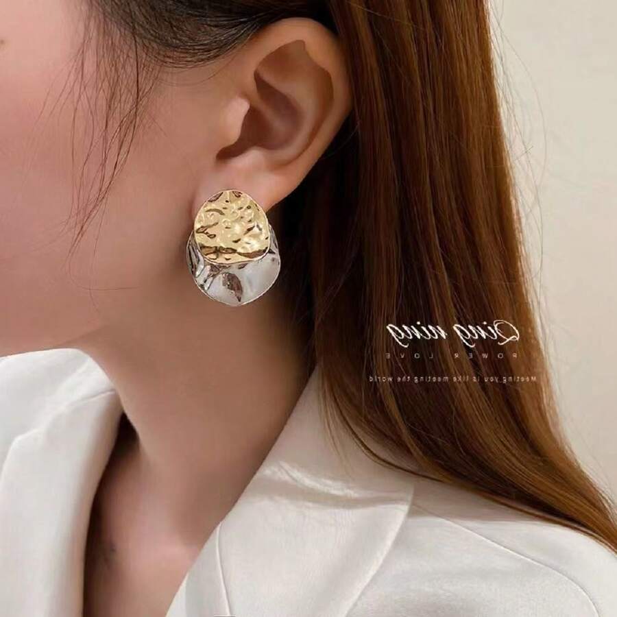 1 Pair Classic Round Hammered Pattern Front & Back Earrings