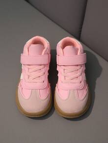 1 par de zapatillas deportivas de moda clásicas para bebé con diseño de gancho y bucle de media caña, adecuadas para todas las estaciones