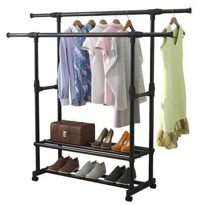 キャスター付きダブルロッド衣類ラック 伸縮式バー付き衣類ラック 高さ調節可能