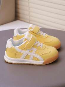 1 Pair Unisex New Low-Top Flat Casual Sneakers, Wear-Resistant Non-Slip Toddler Walking Shoes, Fashion Versatile Student Leisure Shoes, Suitable For All Seasons - Yellow - View 3