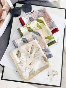 1 pieza Pañuelo cuadrado de seda con estampado floral elegante de 27.6 pulgadas, pañuelo para el cuello de mujer, accesorio versátil para el cabello, protección solar