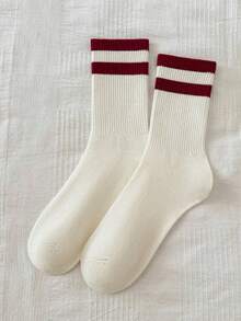 1/4 双装 时尚红白加厚女袜，简约针织中筒袜，柔软