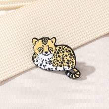 1PC Cute Curled - Up Cheetah Enamel Pin - Cartoon Cheetah In A Cozy, Curled Pose With Spotted Fur & Striped Tail Design, Lapel Brooch For Bags & Clothes, Adorable Wildlife - Themed Fashion Accessory, Sweet Jewelry Gift For Cheetah Lovers & Fans Of Cute Accessories