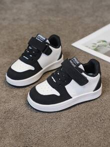 1 Pair Classic Black & White Contrast Design Baby Casual Sneakers, Versatile And Fashionable For Any Outfit, Suitable For Everyday Wear And School