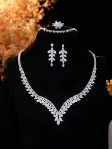 1 Set Women's Luxury Fashion Silver V-Shaped Zirconia Necklace, 4pcs Jewelry Accessories Suitable For Wedding, Party, Ball, Gift