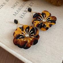 Andkiss 1 Pair Elegant Niche Versatile Drip Oil Square Fabric Flower Stud Earrings
