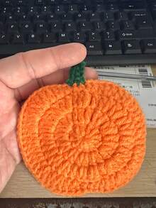 1 pièce Dessous de verre en citrouille tricoté à la main, doux et résistant à la chaleur