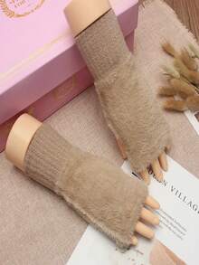 Nuevos guantes sin dedos de felpa de visón para mujer, unicolor de lujo, suaves y cálidos, de punto de lana, para el invierno - Multicolor - Ver 11