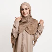 1pc New Fashionable Casual Soft Comfortable Breathable UV Protection Warm Scarf, Suitable For Daily Wear, Festivals And Celebrations, Autumn/Winter, 100% Cotton Material, Hand-Dyed, Solid Color Hijab Scarf For Women - Multicolor - View 3
