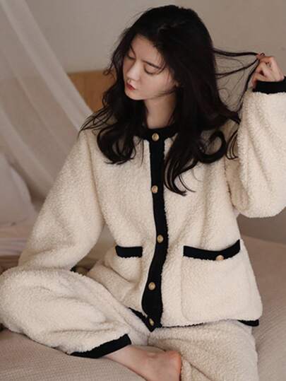 Women Two-Piece Outfits