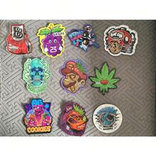 100 Mylar Bags - 3. 5g Mylar Bags, Reusable Packaging Bags, Gift Bags, Plastic Bags, Zipper Bags, Candy Bags, Suitable For Christmas, Halloween, Easter Holiday Gift Packaging, Great For Party Events, Random 10 Styles Mixed - K37, Party Hand Decorations, Festive Design, Durable Material, Party Planner - 100件 - 查看 5