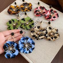 Andkiss 1 Pair Elegant Niche Versatile Drip Oil Square Fabric Flower Stud Earrings