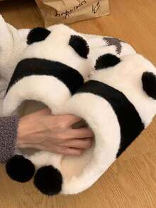 新款可爱熊猫造型拖鞋，温暖绒面内里，适合室内居家穿着或户外穿着，男女通用 - 黑與白 - 查看 6