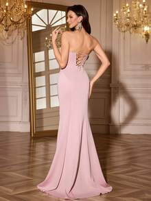 Elegantes Damen Abendkleid mit Off-Shoulder, Cut Out Fischgrätmuster, Rüschen-Dekor an der Brust, hohem Schlitz hinten mit Bindedetail, Cocktail-Maxikleid für Hochzeitsgäste, Brautjungfern, formelle Anlässe, Abschlussfeiern und Dates