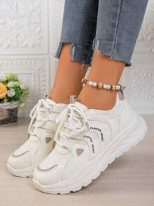 Zapatillas deportivas ligeras y de suela blanda para mujer, zapatos deportivos de malla transpirable para exteriores, nuevos tenis de moda casual y versátil para el otoño de 2025, zapatos de plataforma