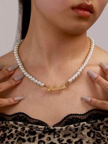 Dây chuyền tên tùy chỉnh, Dây chuyền ngọc trai phong cách Bohemian cá nhân hóa dành cho nữ, Mặt dây chuyền tên thủ công bằng thép không gỉ màu vàng, Trang sức dự tiệc, Quà tặng gia đình, Trang phục hàng ngày, Giáng sinh, Năm mới, Lễ Tạ ơn Quà tặng thanh lịch - Vàng mờ đôi - Xem 2