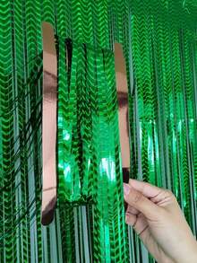 2/4pcs Winter Tassel String Curtain Decoration, Suitable For Birthday, Wedding, Graduation Party, Room Decoration, Photo Backdrop Christmas Gift Decorations