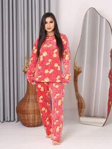 Printed Soft Fleece Complete Pajamas SHIPPING RANDOMLY ACCORDING TO STOCK AVAILABILITY - Random - View 1