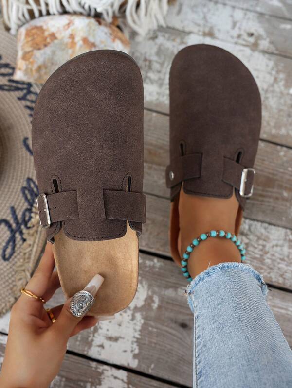 Ciabatte da donna casual  monocromatico, disponibili in versione con fodera termica e senza fodera termica