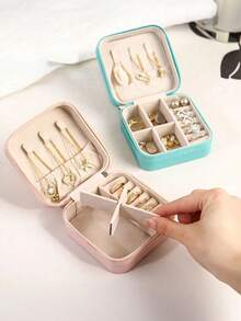 1pc Travel Accessory Box, Portable Waterproof Jewelry Box, Exquisite Jewelry Box, Small And Compact Travel Jewelry Box, Storage Box, Rings, Earrings, Necklaces, Suitable For Daily Jewelry Storage Or Travel Accessories, Summer Storage Organizer Gift For Women And Girls For Women Storage Organizer Travel Essentials Back To School Dormitory Storage