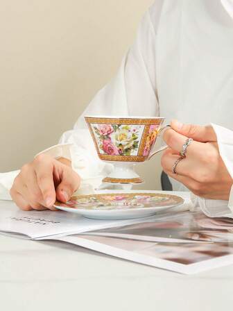 1 Set Premium Ceramic Coffee Cup & Saucer, Pink Cup & Saucer, Coffee Accessories Suitable For Home, Office, Cafe