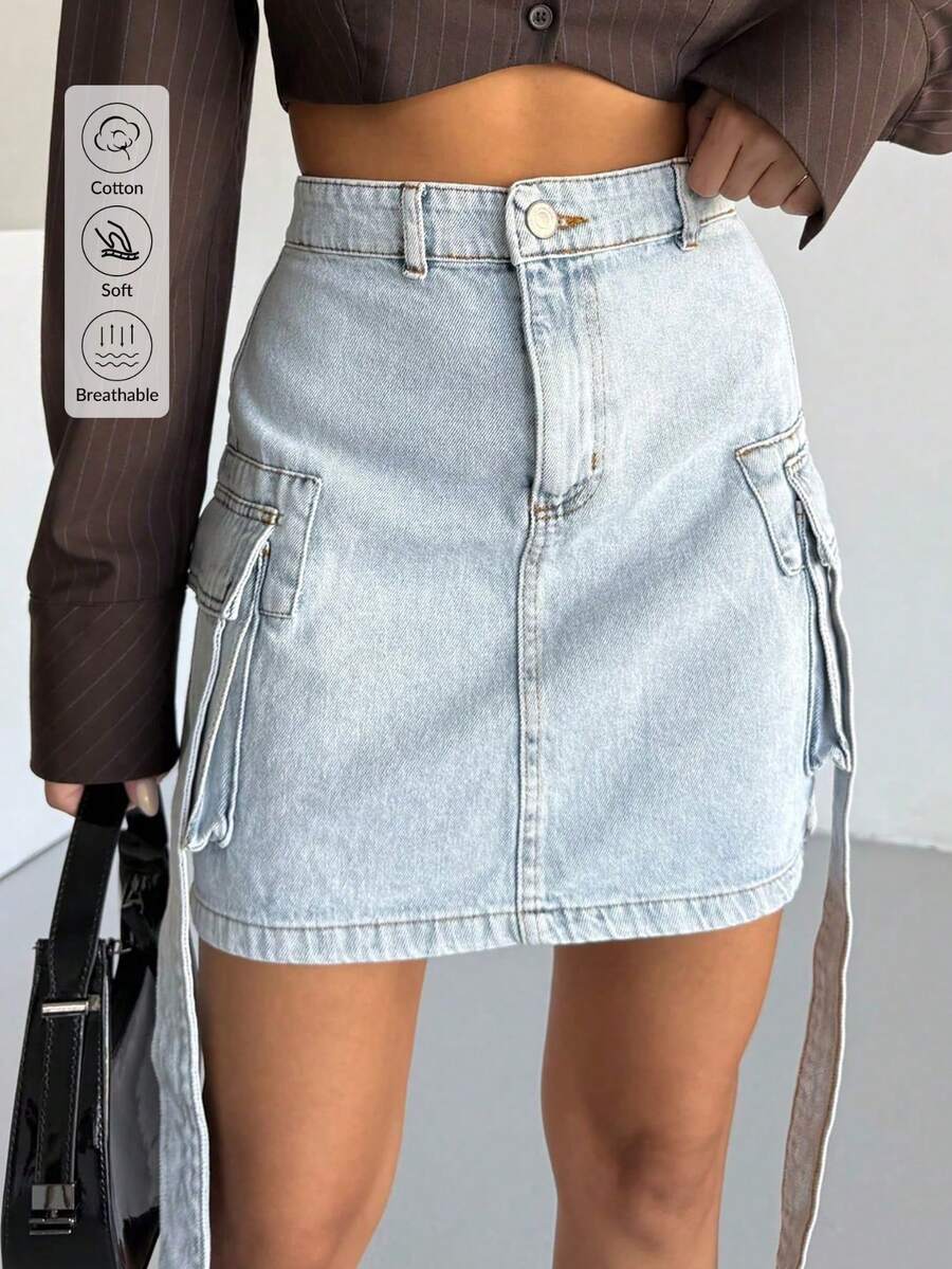Women's Cargo Pocket Short Straight Casual Denim Skirt - Light Wash - View 1