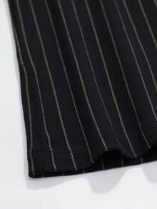 男士条纹睡衣套装，纯棉长袖上衣和长裤，透气吸汗，适合春秋季和秋冬季穿着。 - 黑色 - 查看 3