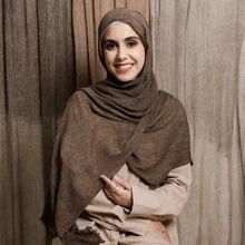 1pc New Fashionable Casual Soft Comfortable Breathable UV Protection Warm Scarf, Suitable For Daily Wear, Festivals And Celebrations, Autumn/Winter, 100% Cotton Material, Hand-Dyed, Solid Color Hijab Scarf For Women - Multicolor - View 2