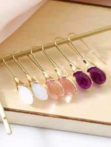 A Pair Of Fashion Resin Water Drop Earrings, Simple And Versatile, Suitable For Any Occasion.