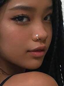 1 Piece Of S925 Sterling Silver Nose Ring With Geometric, Niche & Stylish Design Sensibility, Including Pierced Nose Ring Style. Suitable For Women's Daily Wear, It Is Also An Excellent Gift For Girlfriends, Mothers And Sisters.