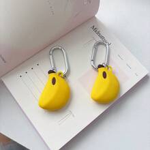 Cute Cartoon Banana & Apple AirTag Anti-Lost Protective Case Compatible With Apple AirTag, 3D Silicone Protective Case Compatible With Airtag, Apple Protective Case, Tracker Protective Case, Keychain Anti-Lost Gadget - Multicolor - View 3