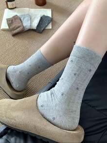 4 双简约清新碎花中筒袜，法式优雅复古风格中筒袜，秋冬