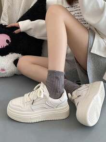 Zapatillas bajas de estudiante para mujer, deportivas de cuero, zapatos casuales blancos ligeros de suela gruesa para mujer - Blanco - Ver 8