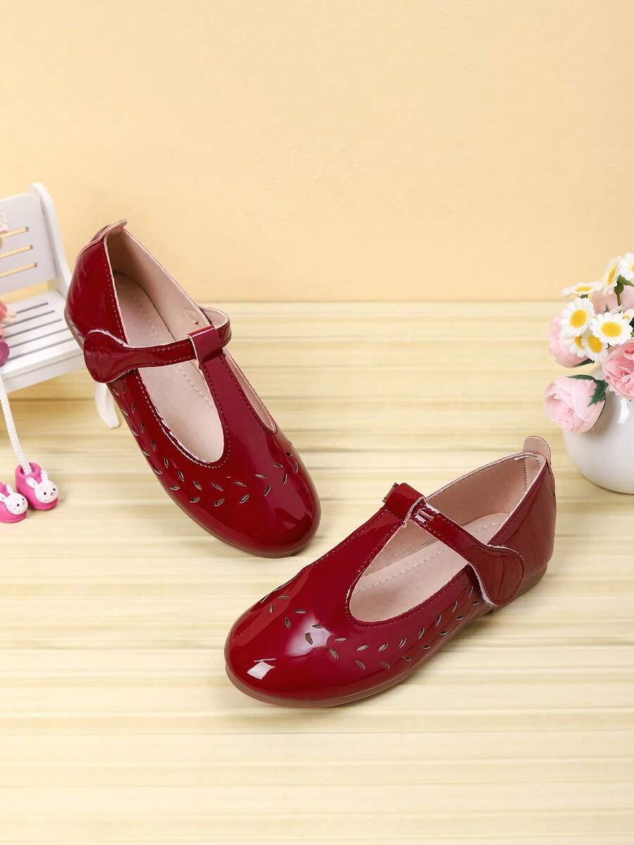 Minimalist & Fashionable Hollow Flat Shoes For Girl, Autumn/Winter - Burgundy - View 1