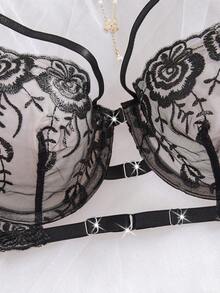 Style Dream 两件套性感女士内衣套装，黑色双层网纱花卉刺绣文胸套装，配有可调节前扣钢圈文胸和性感丁字裤 - 黑色 - 查看 4